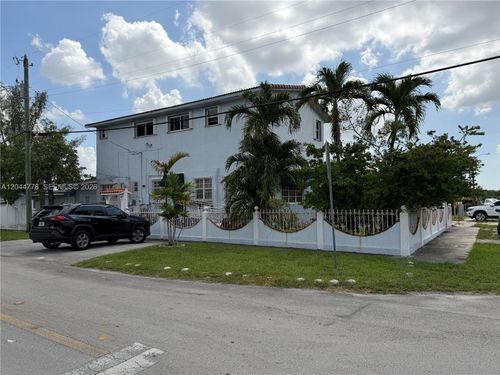 0-101 E 51st Pl, Hialeah, FL, 33013-1449 | Card Image