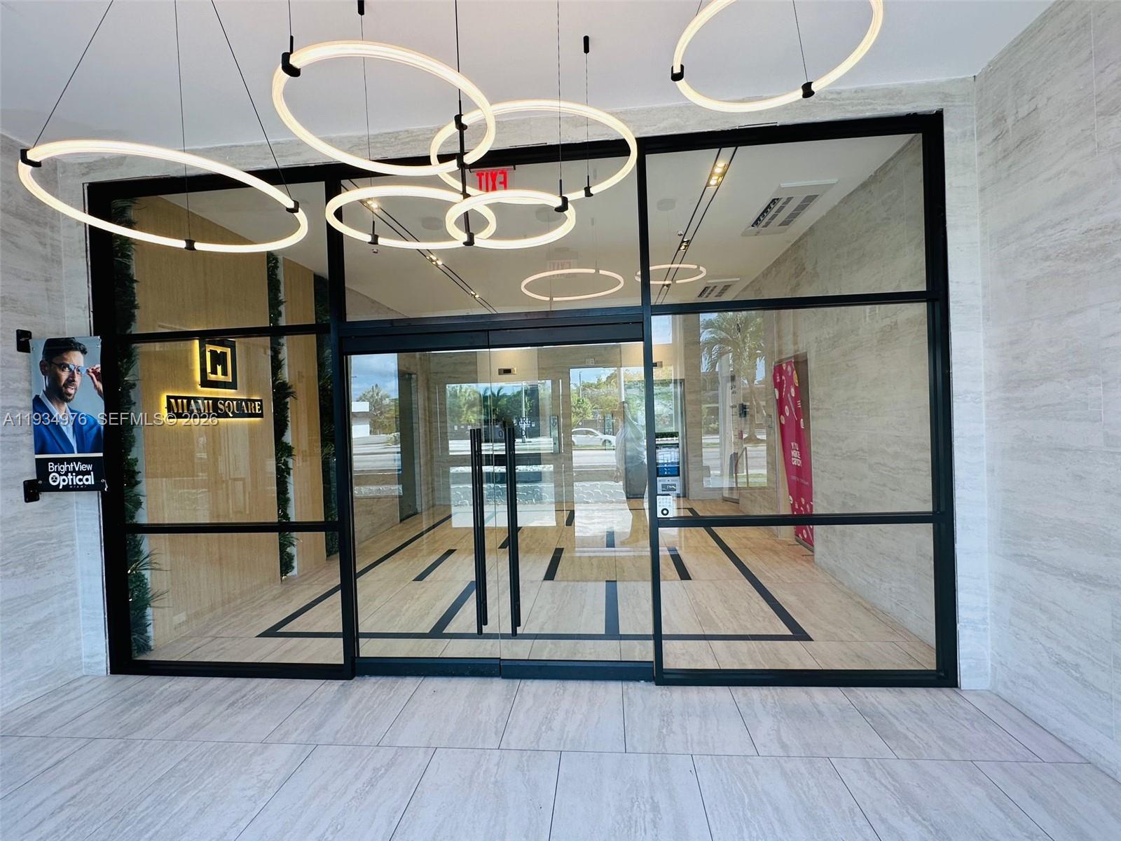 Commercial Lease in North Miami Beach 4