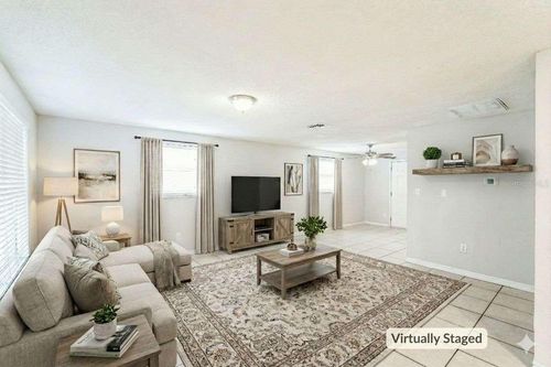 5620 90th Ave N, PINELLAS PARK, FL, 33782-5018 | Card Image