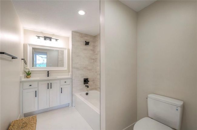 10314 Sagamore Ln, House other with 6 bedrooms, 5 bathrooms and null parking in Leawood KS | Image 44