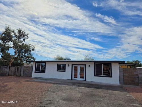 770 S Pinal Dr, Apache Junction, AZ, 85120-6472 | Card Image