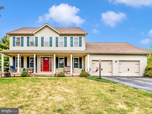 13314 Newport Ct, HAGERSTOWN, MD, 21742-1722 | Card Image