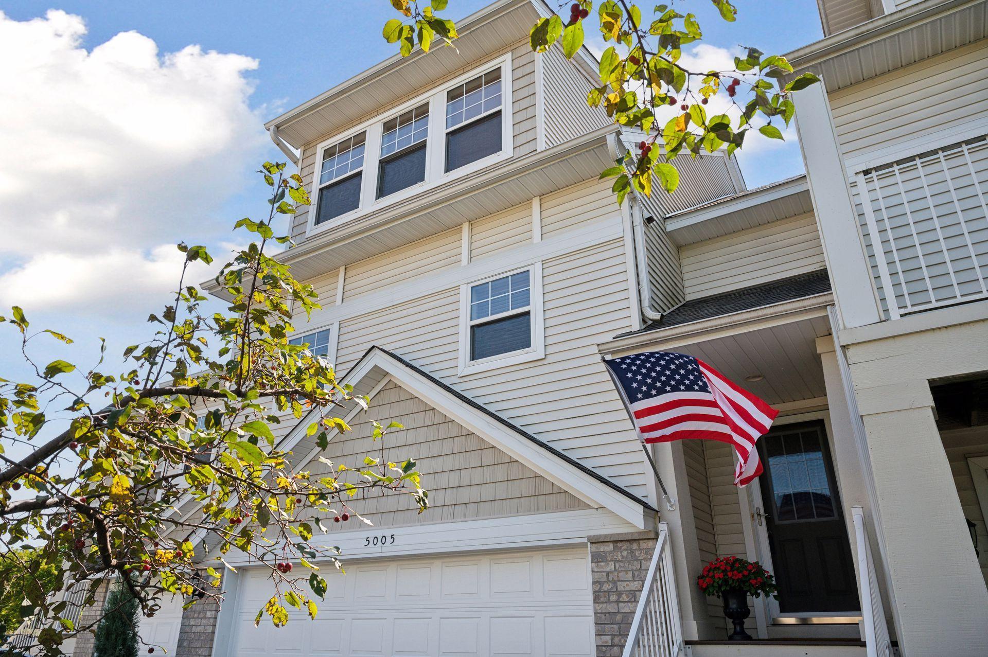 Everest Ln, Minneapolis, MN 55446