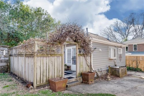 1143 Saint Charles Pl Ne, Atlanta, GA, 30306-7704 | Card Image
