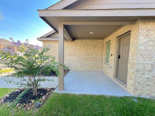 22222 Florence Springs Dr, Hockley, TX, 77447-2600 | Card Image