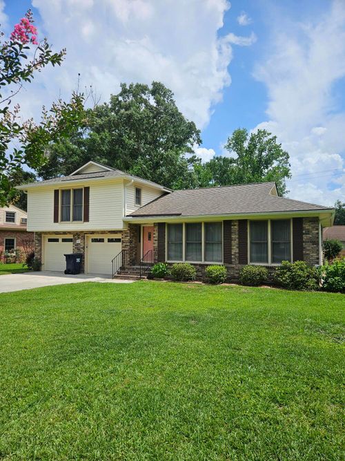 101 Brittany Ct, Summerville, SC, 29485-5103 | Card Image