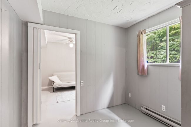 1553 Kushog Lake Rd, House other with 3 bedrooms, 1 bathrooms and 10 parking in Algonquin Highlands ON | Image 12