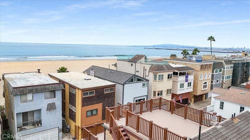 57 Surfside Ave, Surfside, CA, 90743-1001 | Card Image