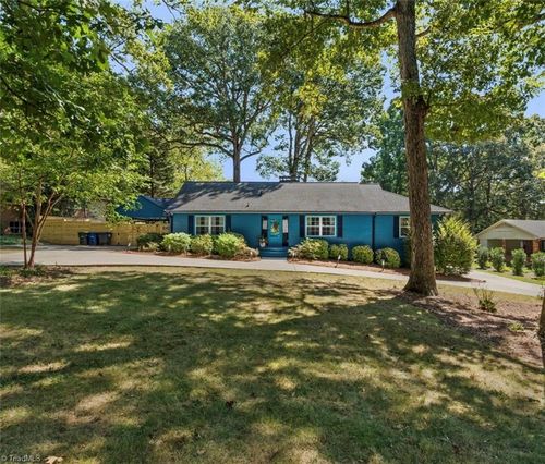 849 Chester Rd, Winston-Salem, NC, 27104-1707 | Card Image