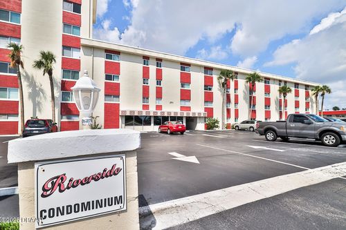 789-2711 N Halifax Ave, DAYTONA BEACH, FL, 32118-3100 | Card Image