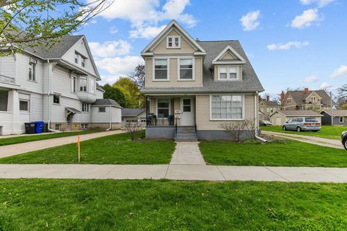 217 N Union Street, APPLETON, WI, 54911 | Card Image