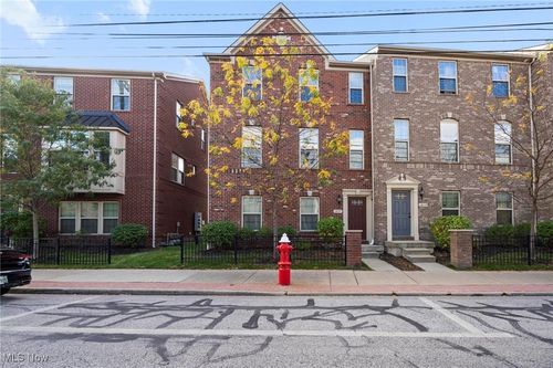 12115 Detroit Ave, Lakewood, OH, 44107-3018 | Card Image