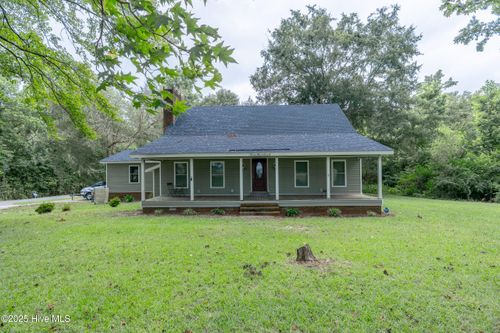 300 Fox Ridge Rd, Warsaw, NC, 28398-9588 | Card Image