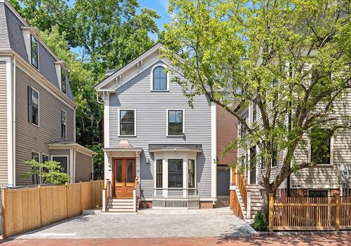11-9-11 Mount Auburn St, Cambridge, MA, 02138 | Card Image