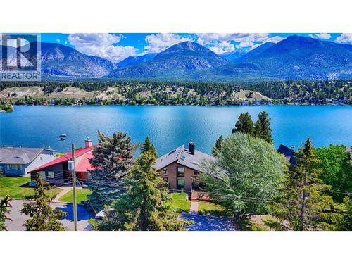 821 4th Ave, Invermere, BC, V0A1K7 | Card Image