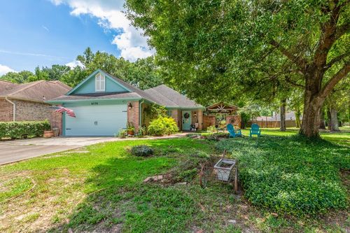 6770 Forest Trail Cir, Beaumont, TX, 77713-9423 | Card Image