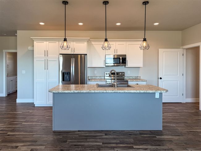 Kitchen | Image 5