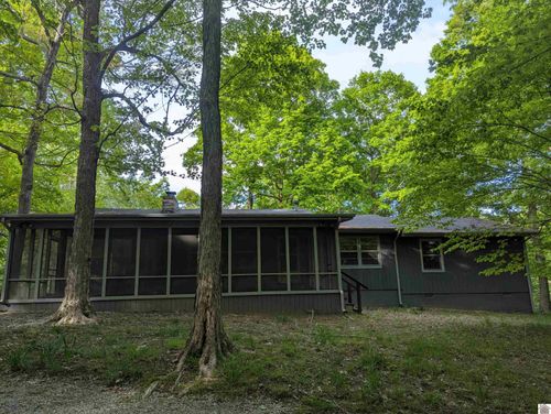 1557 Indian Hills Trl, Eddyville, KY, 42038-7547 | Card Image