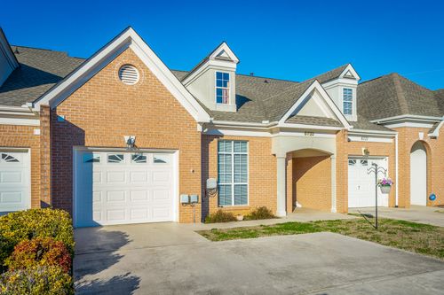 6733 Willow Brook Dr, Chattanooga, TN, 37421-6717 | Card Image