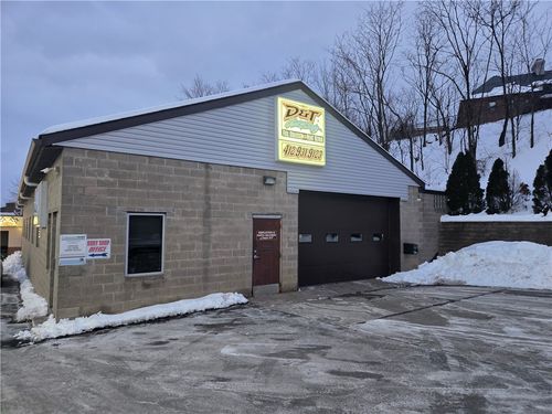 186 Perry Hwy, West View, PA, 15229-1800 | Card Image