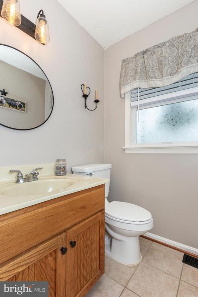 13 Fieldcrest Dr, House other with 3 bedrooms, 3 bathrooms and null parking in LITTLESTOWN PA | Image 17