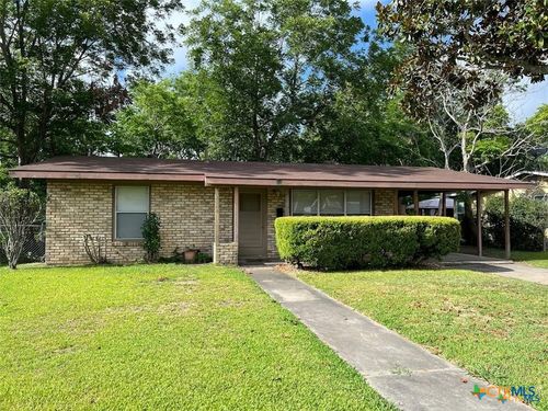 2003 E Mimosa Ave, Victoria, TX, 77901-3514 | Card Image