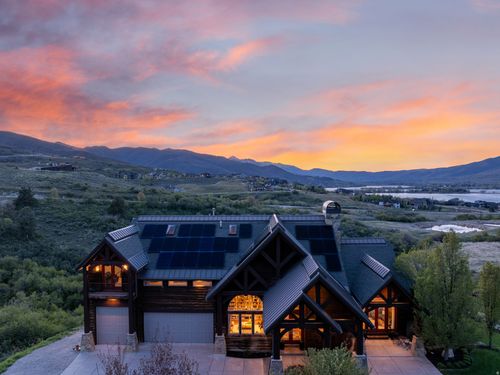 6438 Summit Cv, Huntsville, UT, 84317-9428 | Card Image