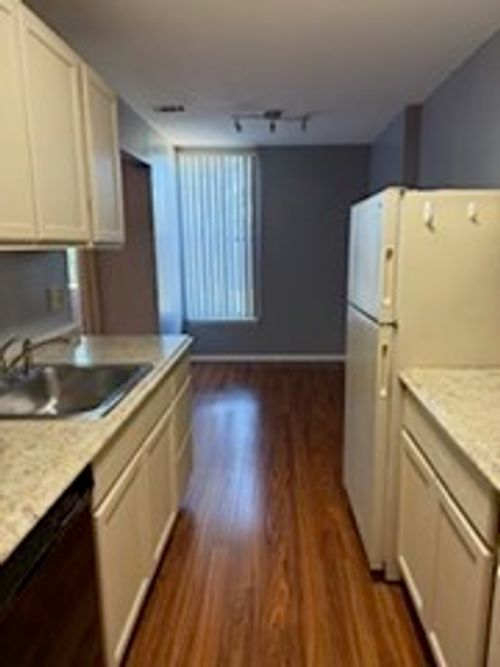 unit-j-42 Shrewsbury Green Dr, Shrewsbury, MA, 01545-3630 | Card Image