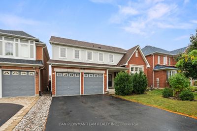 1832 Badgley Crt, House other with 4 bedrooms, 4 bathrooms and 6 parking in Oshawa ON | Image 2