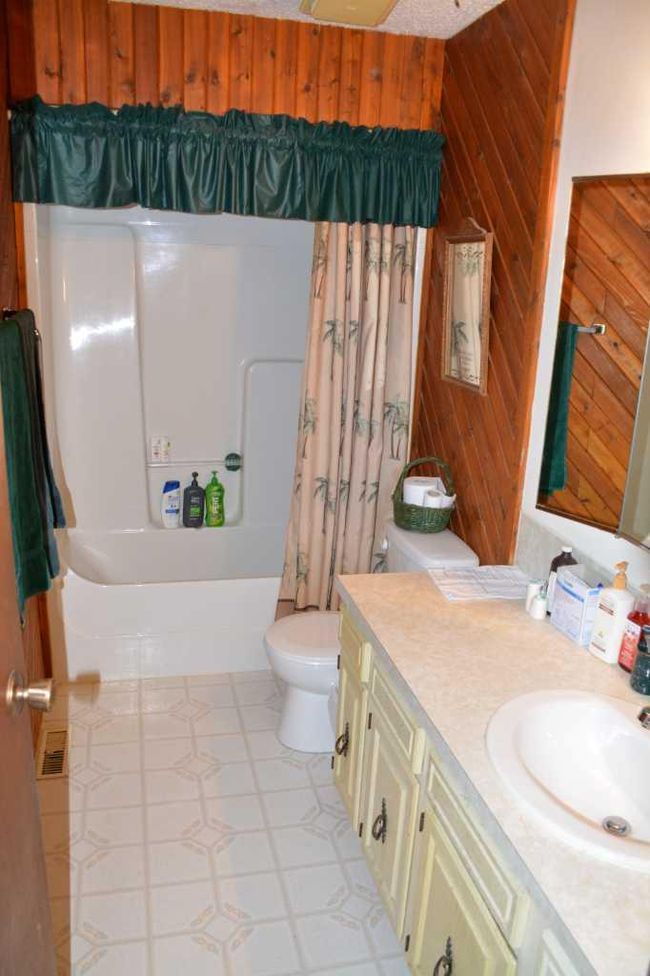 7113 99 St, House other with 3 bedrooms, 2 bathrooms and 4 parking in Peace River AB | Image 23