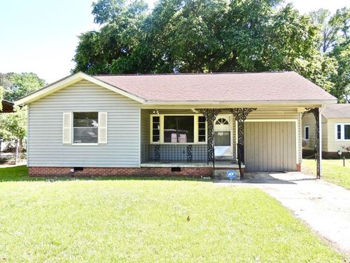 1628 Airport Dr, Laurel, MS, 39440-5307 | Card Image