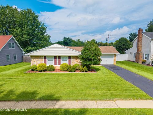 164 Idlebrook Ln, Aberdeen, NJ, 07747-1747 | Card Image