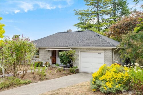4052 Williams Avenue W, Seattle, WA, 98199 | Card Image