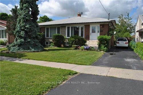 28 Roywood Dr, North York, ON, M3A2C6 | Card Image