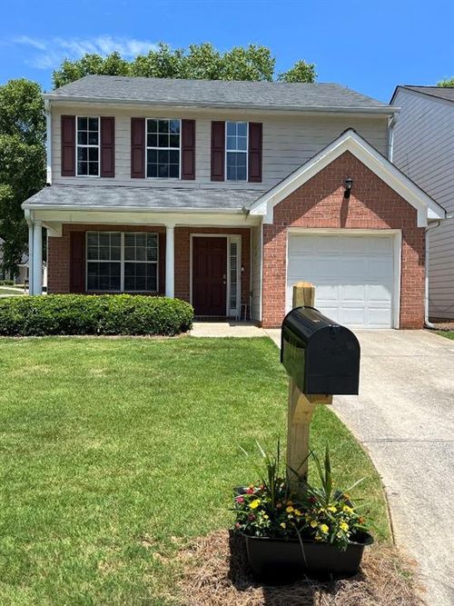 484 Hillandale Park Dr, Lithonia, GA, 30058-8838 | Card Image