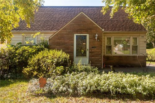 328 S Bon Air Ave, Youngstown, OH, 44509-3006 | Card Image