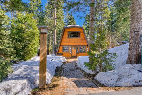 920 Pine Ridge Rd, Tahoe City, CA, 96145-2132 | Card Image