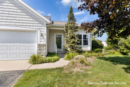 6893 Windwater Ct, Norton Shores, MI, 49444-7736 | Card Image