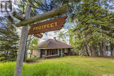 206 Prospect Dr, House other with 4 bedrooms, 2 bathrooms and null parking in Waskesiu Lake SK | Image 1