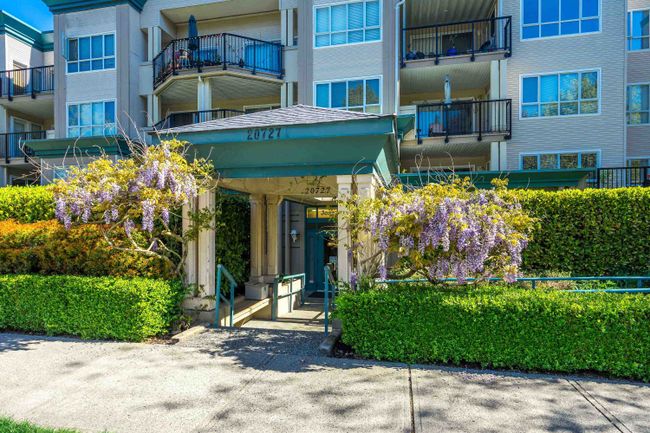 204 - 20727 Douglas Crescent, Condo with 2 bedrooms, 1 bathrooms and 1 parking in Langley BC | Image 4