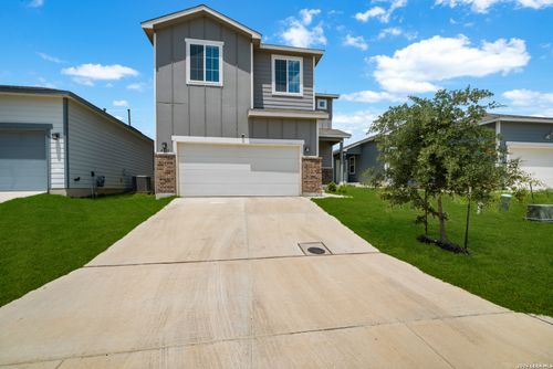 4018 Fallow Xing, Saint Hedwig, TX, 78152-3650 | Card Image