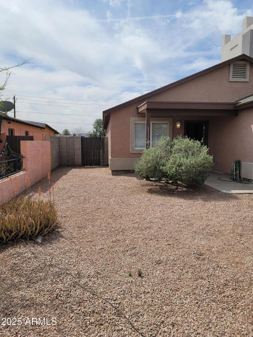 1829 E Adams St, Phoenix, AZ, 85034-1214 | Card Image