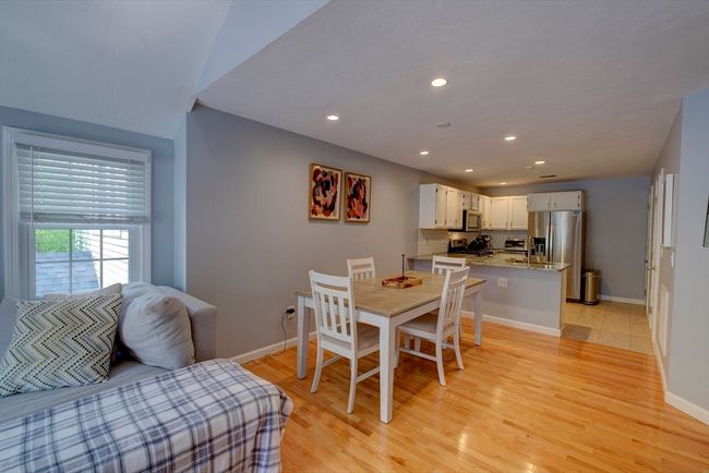 327 - 327 Tilden Commons Ln, Condo with 2 bedrooms, 2 bathrooms and 1 parking in Braintree MA | Image 5