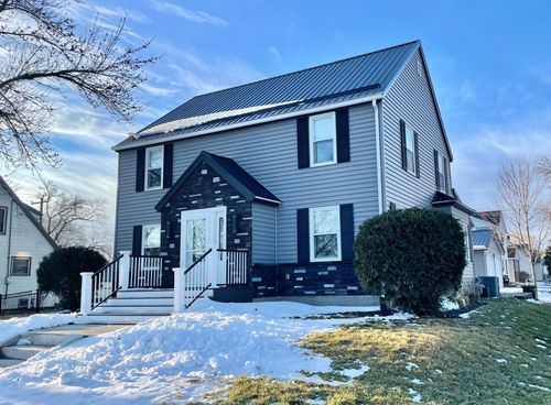 411 Vernon Ave, Morgan, MN, 56266-5001 | Card Image