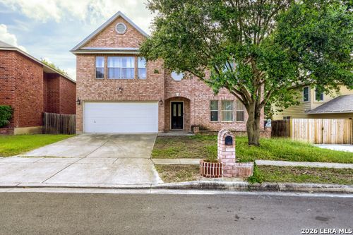 11208 Forest Pass Ct, Live Oak, TX, 78233-7236 | Card Image