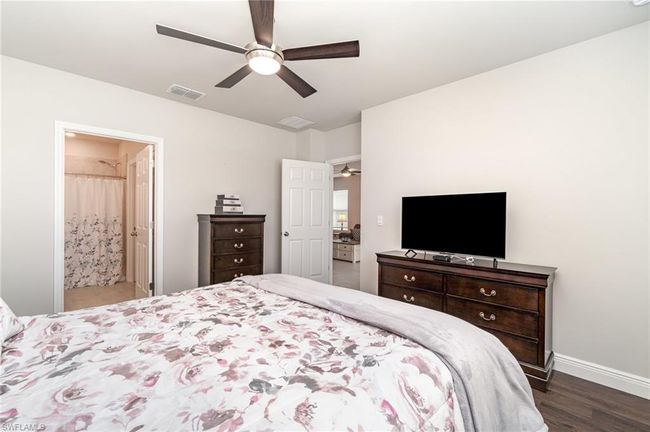 20684 Plumwood Loop, Condo with 2 bedrooms, 2 bathrooms and 2 parking in NORTH FORT MYERS FL | Image 17