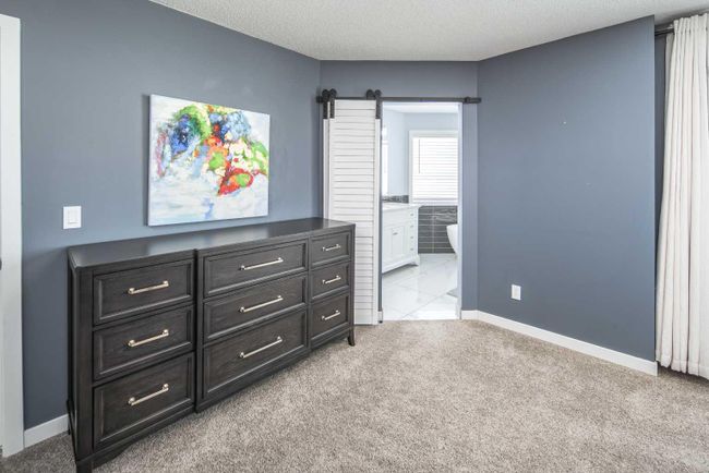 315 Hawkstone Close Nw, Home with 5 bedrooms, 3 bathrooms and 6 parking in Calgary AB | Image 24