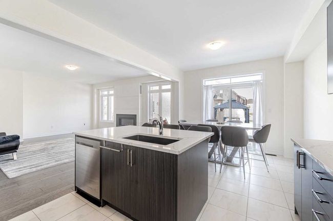 4 Zeus Gate, House other with 4 bedrooms, 4 bathrooms and 4 parking in Brampton ON | Image 7