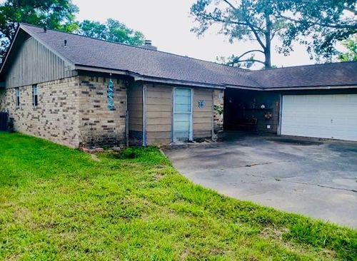 903 Happy Hollow, Sweeny, TX, 77480 | Card Image