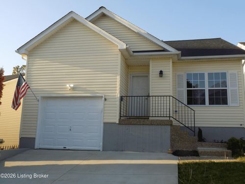 4118 Willowview Blvd, Louisville, KY, 40299-5866 | Card Image